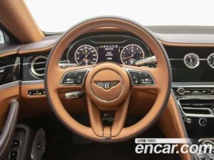 Bentley Flying Spur 4.0 2022 года из Южной Кореи