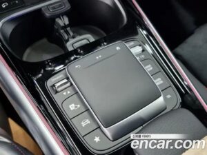 Mercedes-Benz GLA-Class GLA250 4MATIC 2023 года из Южной Кореи