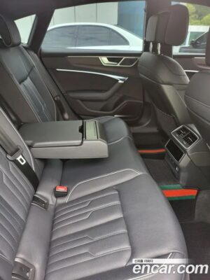 Audi A7 50 TDI 4WD Premium 2022 года из Южной Кореи
