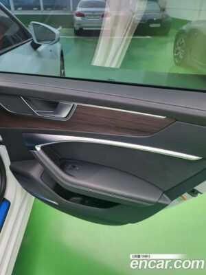 Audi A7 50 TDI 4WD Premium 2022 года из Южной Кореи