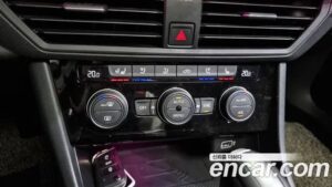 Volkswagen Jetta 1.4 TSI Prestige 2020 года из Южной Кореи