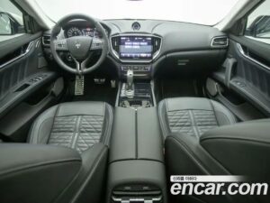 Maserati Ghibli 2.0 GT 2022 года из Южной Кореи
