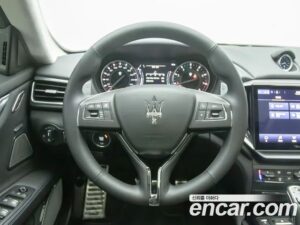 Maserati Ghibli 2.0 GT 2022 года из Южной Кореи