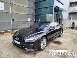 Audi A7 45 TDI 4WD Premium 2021 года из Южной Кореи