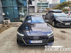 Audi A7 45 TDI 4WD Premium 2021 года из Южной Кореи