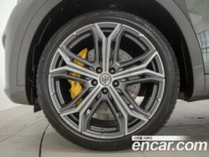 Maserati Levante 3.0 AWD Modena 2022 года из Южной Кореи