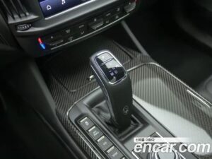 Maserati Levante 3.0 AWD Modena 2022 года из Южной Кореи