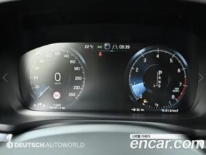 Volvo V60 T5 AWD 2020 года из Южной Кореи
