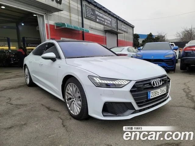 Audi A7 45 TDI 4WD Premium 2021 года из Кореи