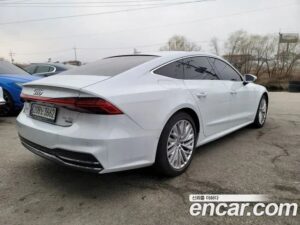 Audi A7 45 TDI 4WD Premium 2021 года из Южной Кореи