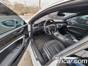 Audi A7 45 TDI 4WD Premium 2021 года из Южной Кореи