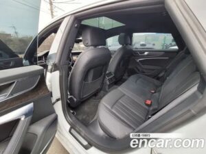 Audi A7 45 TDI 4WD Premium 2021 года из Южной Кореи