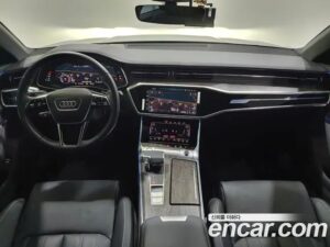 Audi A7 50 TDI 4WD Premium 2020 года из Южной Кореи