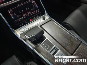 Audi A7 50 TDI 4WD Premium 2020 года из Южной Кореи