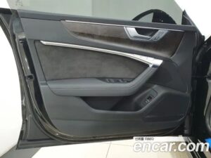 Audi A7 50 TDI 4WD Premium 2020 года из Южной Кореи