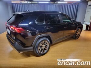 Toyota RAV4 2.5 4WD HYBRID LTD 2022 года из Южной Кореи