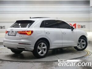 Audi Q3 35 TDI Premium 2020 года из Южной Кореи