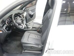 Audi Q3 35 TDI Premium 2020 года из Южной Кореи