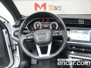 Audi Q3 35 TDI Premium 2020 года из Южной Кореи