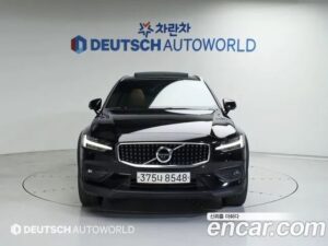 Volvo V60 T5 PRO AWD 2020 года из Южной Кореи