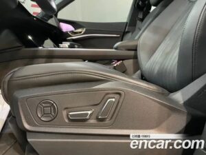 Audi e-tron 55 4WD 2022 года из Южной Кореи