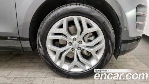 Land Rover Range Rover Evoque D180 R-Dynamic SE 2020 года из Южной Кореи