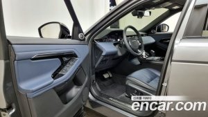 Land Rover Range Rover Evoque D180 R-Dynamic SE 2020 года из Южной Кореи