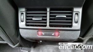 Land Rover Range Rover Evoque D180 R-Dynamic SE 2020 года из Южной Кореи