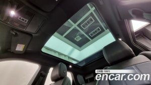 Land Rover Range Rover Evoque D180 R-Dynamic SE 2020 года из Южной Кореи