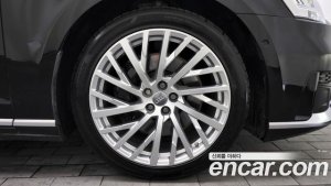 Audi A8 55 TFSI 4WD LWB 2020 года из Южной Кореи