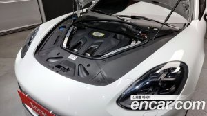 Porsche Panamera 2.9 AWD E-하이브리드 2020 года из Южной Кореи