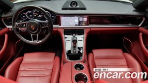 Porsche Panamera 2.9 AWD E-하이브리드 2020 года из Южной Кореи