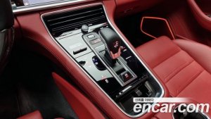 Porsche Panamera 2.9 AWD E-하이브리드 2020 года из Южной Кореи