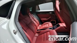 Porsche Panamera 2.9 AWD E-하이브리드 2020 года из Южной Кореи