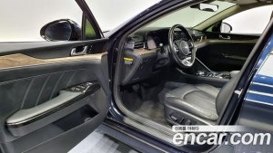 Kia K5 2.0 2020 года из Южной Кореи