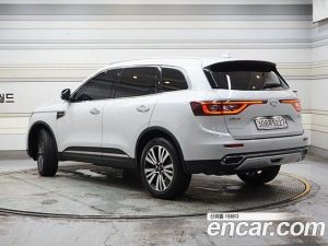 Renault-KoreaSamsung QM6 2.0 GDe Premiere 2WD 2020 года из Южной Кореи
