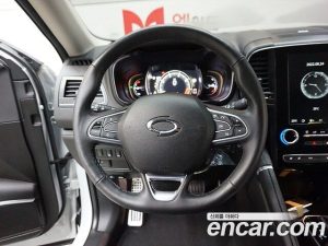 Renault-KoreaSamsung QM6 2.0 GDe Premiere 2WD 2020 года из Южной Кореи