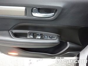 Renault-KoreaSamsung QM6 2.0 GDe Premiere 2WD 2020 года из Южной Кореи