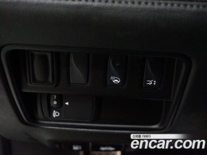 Renault-KoreaSamsung QM6 2.0 GDe Premiere 2WD 2020 года из Южной Кореи