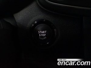 Renault-KoreaSamsung QM6 2.0 GDe Premiere 2WD 2020 года из Южной Кореи