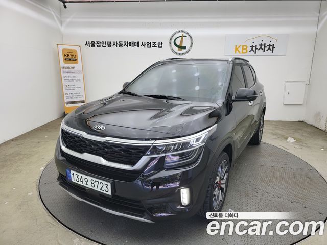 Kia Seltos Дизель 1.6 4WD 2022 года из Кореи