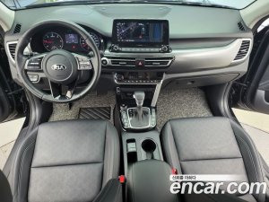 Kia Seltos Дизель 1.6 4WD 2022 года из Южной Кореи