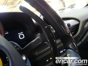 Ferrari F8 3.9 V8 2020 года из Южной Кореи