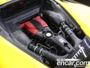 Ferrari F8 3.9 V8 2020 года из Южной Кореи