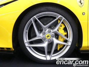 Ferrari F8 3.9 V8 2020 года из Южной Кореи