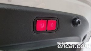 Mercedes-Benz CLS-Class CLS300d AMG Line 2020 года из Южной Кореи