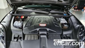 Porsche Cayenne 4.0 Turbo Coupe 2020 года из Южной Кореи