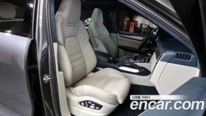 Porsche Cayenne 4.0 Turbo Coupe 2020 года из Южной Кореи