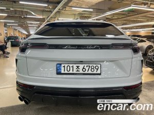 Lamborghini Urus 4.0 V8 2020 года из Южной Кореи