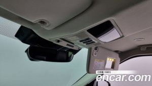 Land Rover Discovery D250 S 2022 года из Южной Кореи